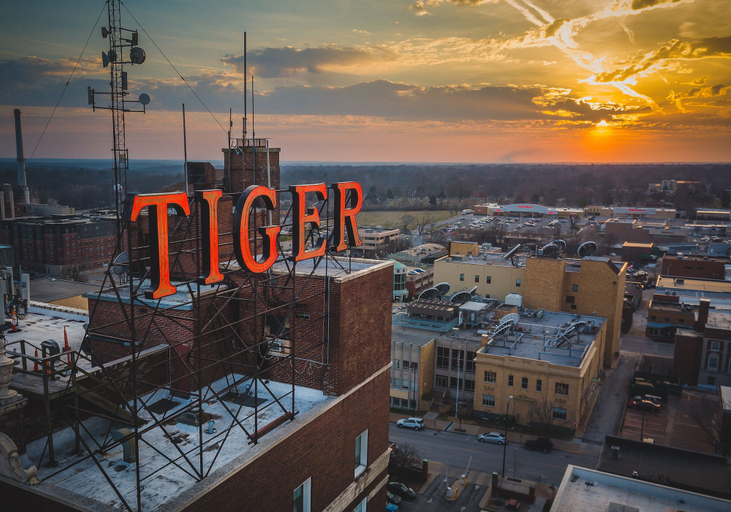 Exterior & Views 1, voco The Tiger Hotel Columbia, MO by IHG, Boone