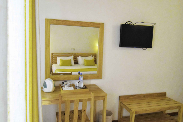 Others 3, Apna Colombo, Sri Jayawardanapura Kotte