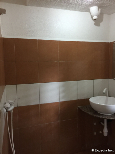 Bathroom 5, Panglao Chocolate Hills Resort, Dauis
