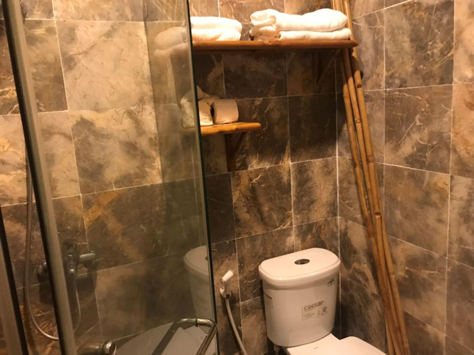 Bathroom 5, Mekong Lodge Hotel & Resort, Cái Bè