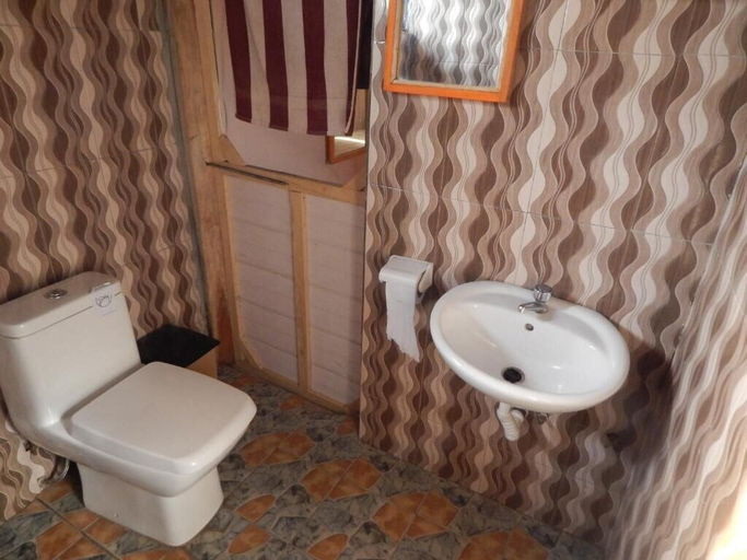Bathroom 3, Akomapa Village, Komenda-Edina-Eguafo-Abirem