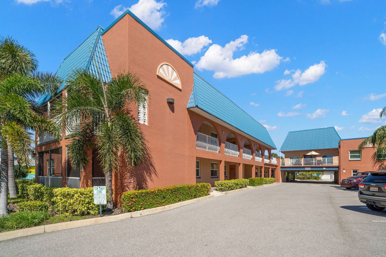 Exterior & Views 1, EL Mar Condo 103, Pinellas