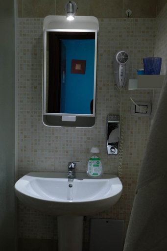 Bathroom 5, B&B Il Golfo, Napoli