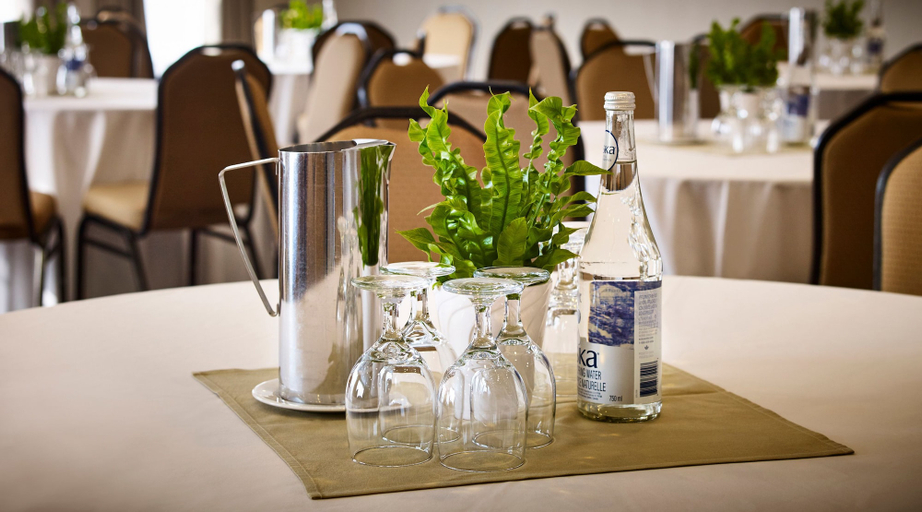 Food & Drinks 5, Deerhurst Resort, Muskoka