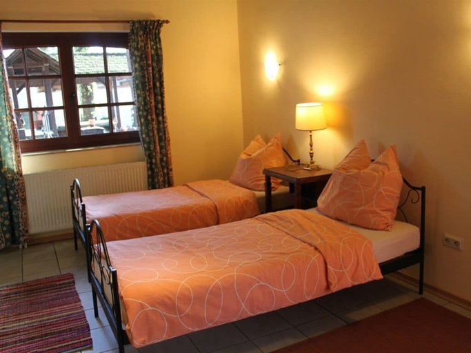 Bedroom 4, Landhaus Nalbach, Saarlouis