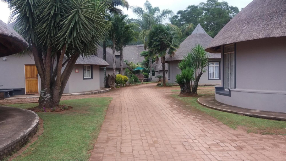 Exterior & Views 2, Magoebaskloof Mountain lodge, Mopani