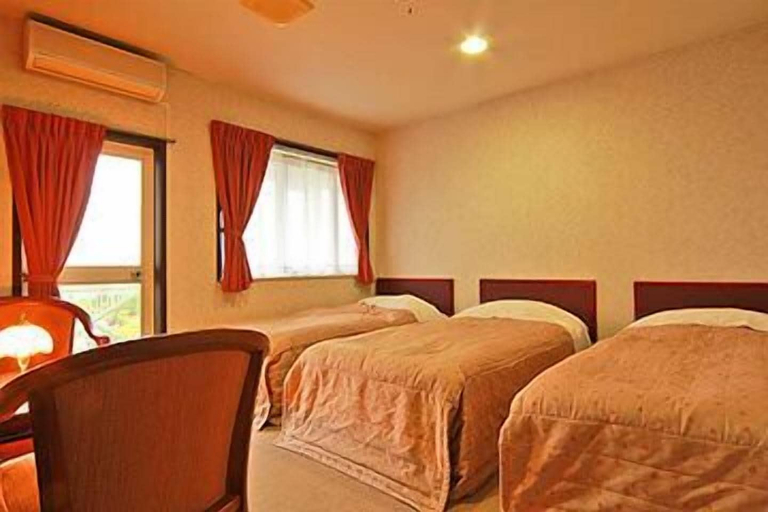 Bedroom 3, Akakura Yours Inn, Myōkō