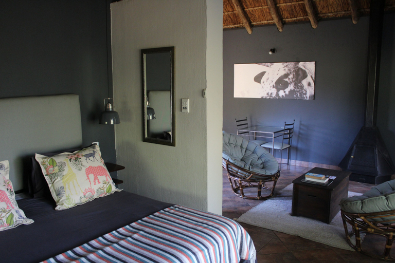 Bedroom 3, Little Swift Chalets, Bojanala