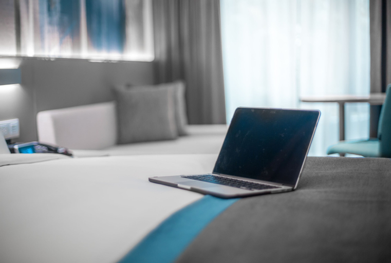 Business Facilities
