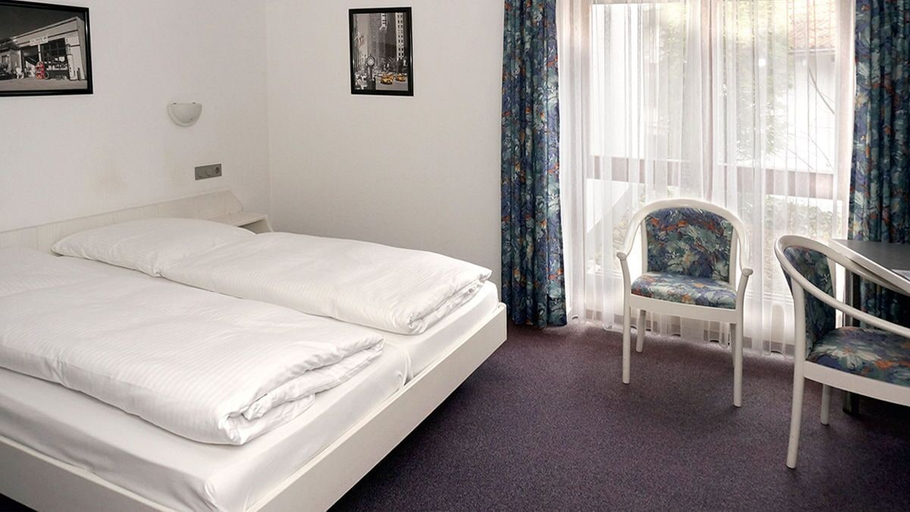 Bedroom 4, Hotel Gasthof Traube, Rems-Murr-Kreis