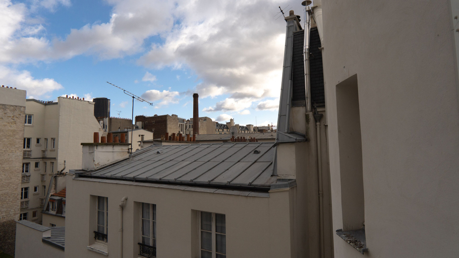 Exterior & Views 2, Nouvel Hotel Eiffel, Paris