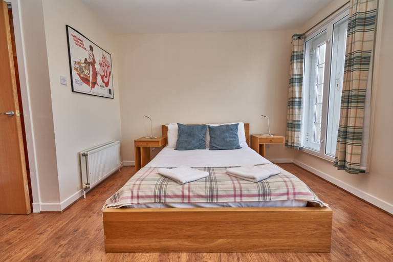 Bedroom 3, Lets Edinburgh, Edinburgh