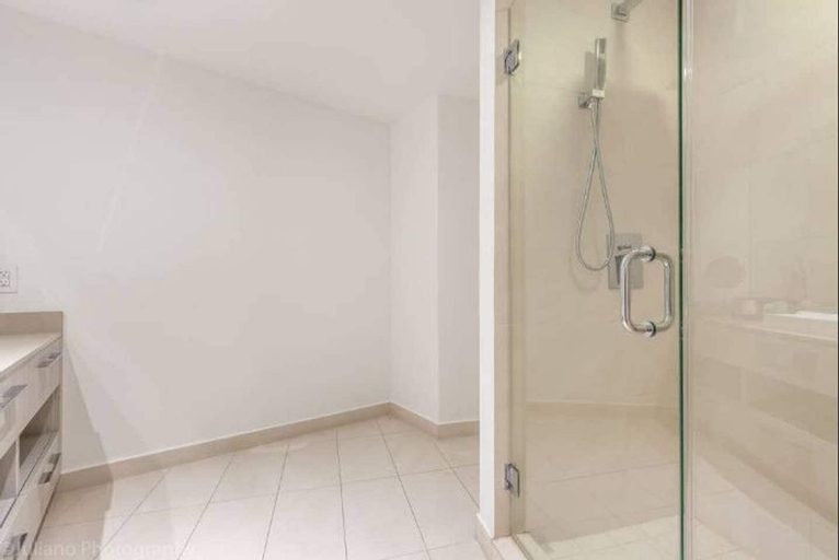Bathroom 3, Hide Ocean Resort, Broward