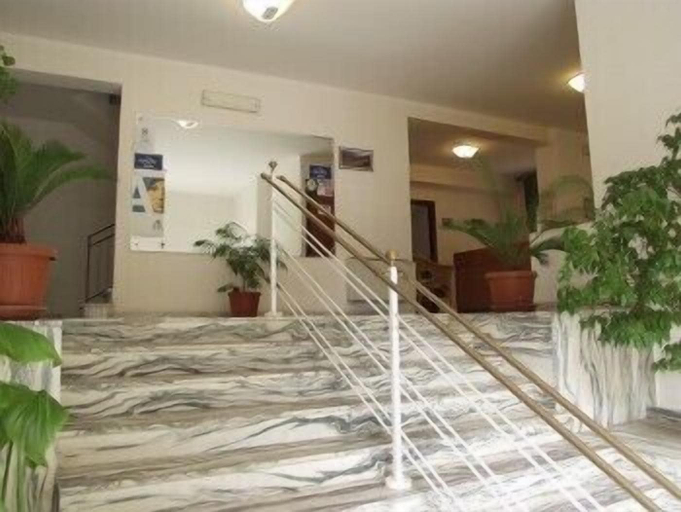 Others 5, Hotel Morgantina, Enna