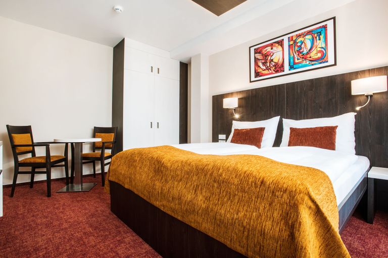 Bedroom 4, Wellness Hotel Step, Praha 8