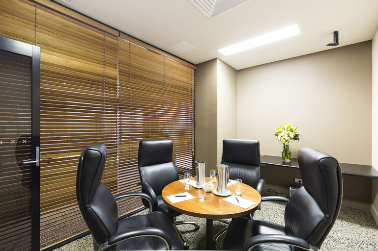 Business Facilities 11