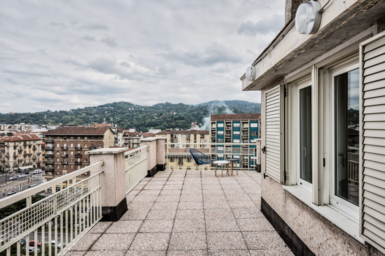 Others 5, Urban House Carducci - Attic, Torino