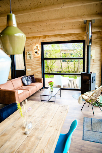 Room 5, Waterlodge Reidhintsje, Boarnsterhim