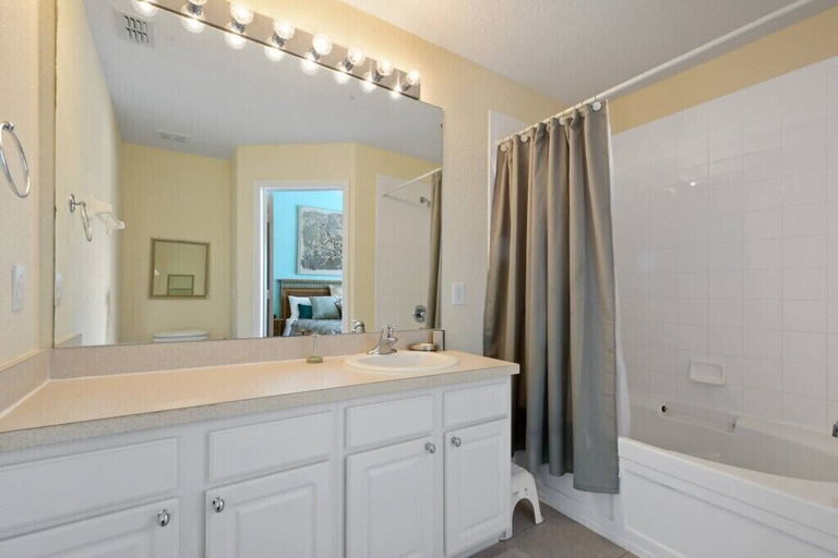 Bathroom 2, 3 Bed 3 Bath Villa w Private Pool - Near Disney, Osceola