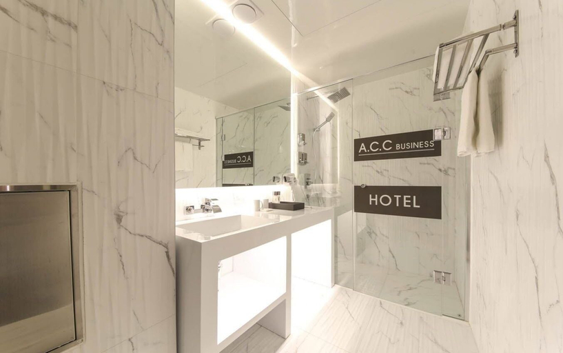 Others 5, Sinan E.KKLIM Hotel, Buk