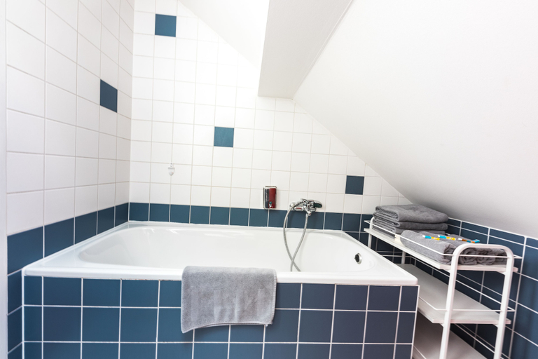 Bathroom 4, Hotel and Apartments Jacob, Brno