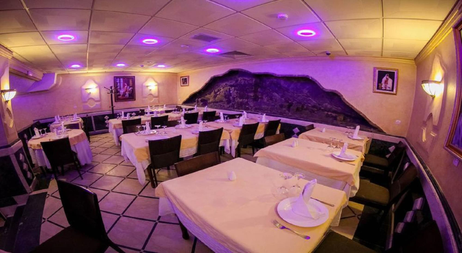 Food & Drinks 4, Hotel El Kenz, Setif
