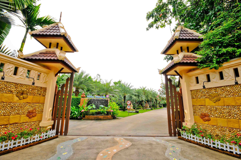 Exterior & Views 2, Villa Wanida Garden Resort, Pattaya