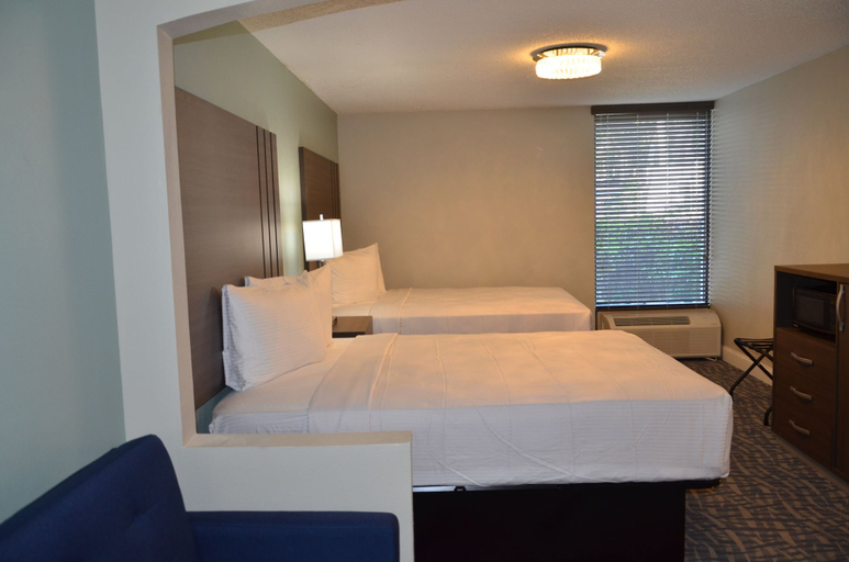 Bedroom 4, Opal Hotel & Suites, Seminole