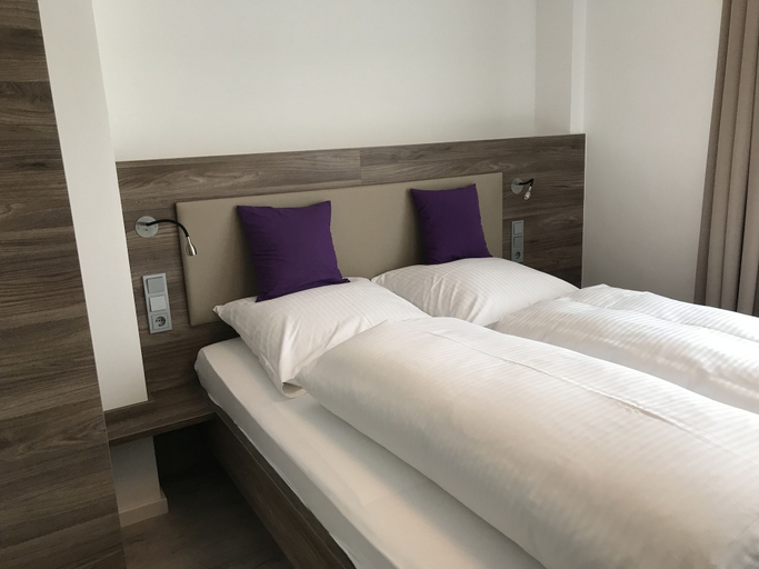 Bedroom 3, Gästehaus Schlegel, Rems-Murr-Kreis
