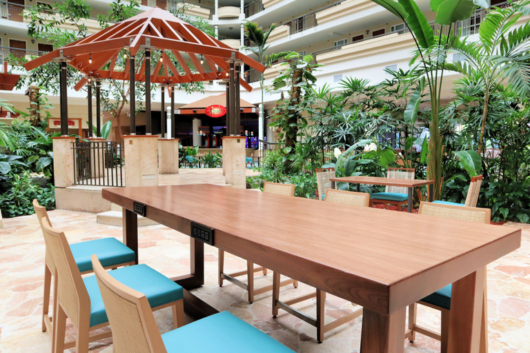 Food & Drinks 5, Embassy Suites by Hilton San Juan Hotel & Casino