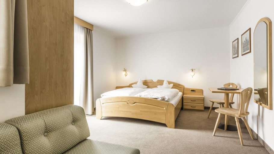 Bedroom 2, Hotel Else, Bolzano