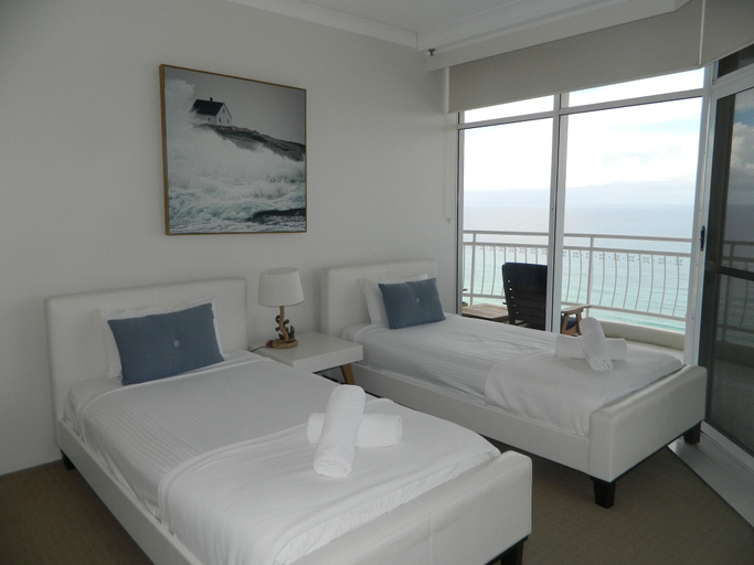 Bedroom 4, 2nd Avenue Beachside Apartments, Gold Coast