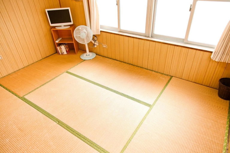 Others 4, emix ishigaki - Hostel, Ishigaki