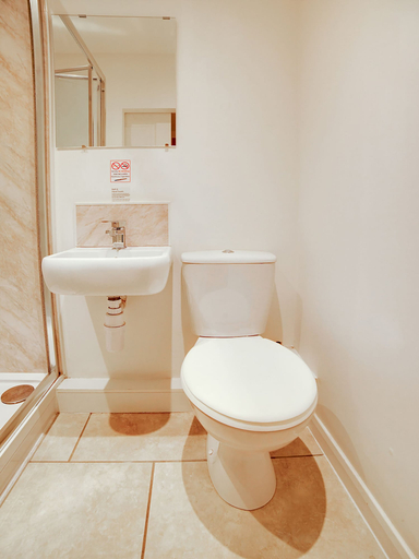 Bathroom 5, Snooze Hotel, Northamptonshire