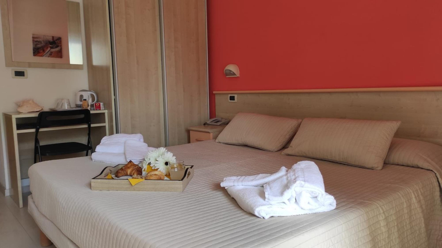Bedroom 4, Hotel Eliani, Gorizia