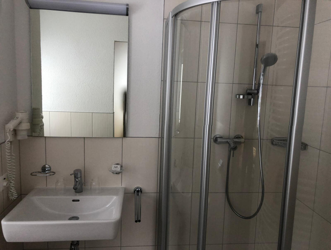 Bathroom 3, Garni Appartement Collina, Inn