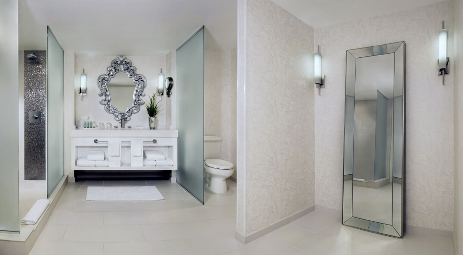Bathroom 5, Palms Casino Resort Las Vegas, Clark