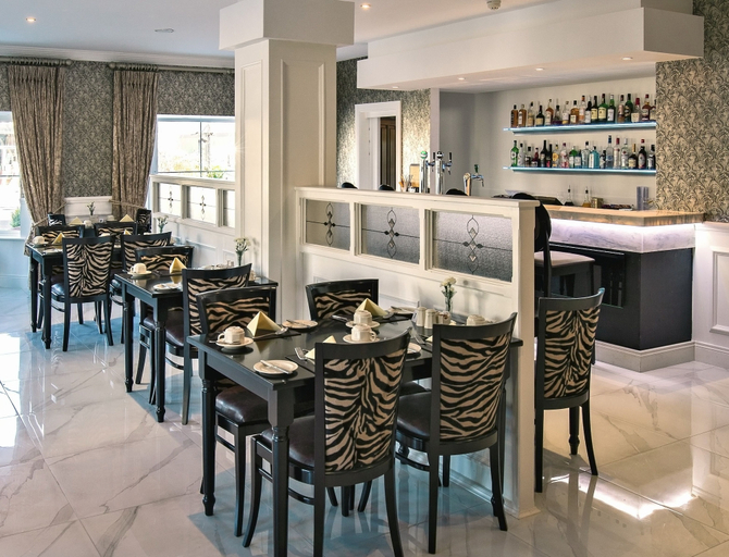 Food & Drinks 5, Brook Lodge Boutique Hotel