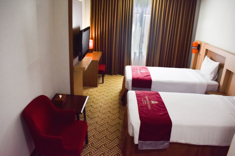 Bedroom 24