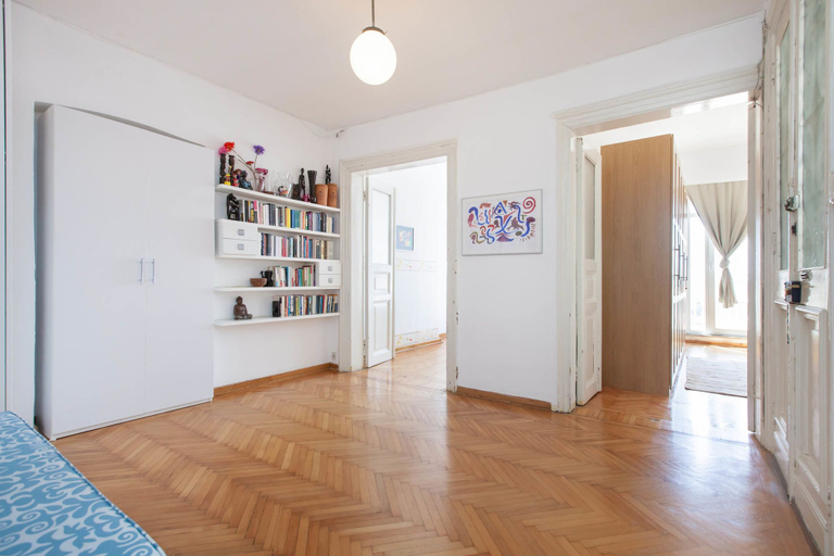 Others 3, Ev Apartments Cihangir, Beyoğlu