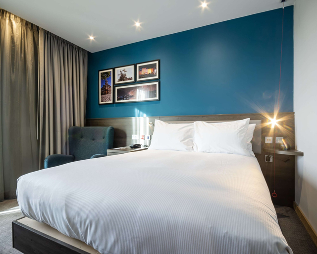 Bedroom 3, Hampton by Hilton Stockton on Tees, Stockton-on-Tees