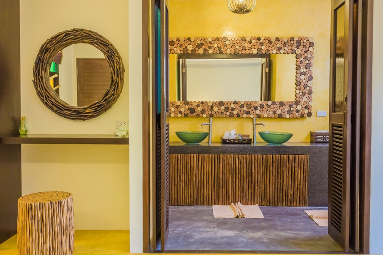 Bathroom 4, Pa Prai Villas & Suites, Pran Buri