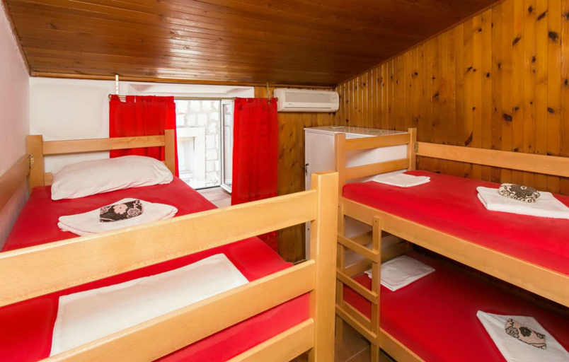 Bedroom 2, The City Place Hostel, Dubrovnik