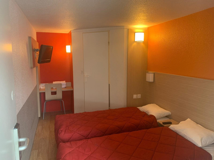 Bedroom 2, Premiere Classe Chantilly Sud-Luzarches, Val-d'Oise