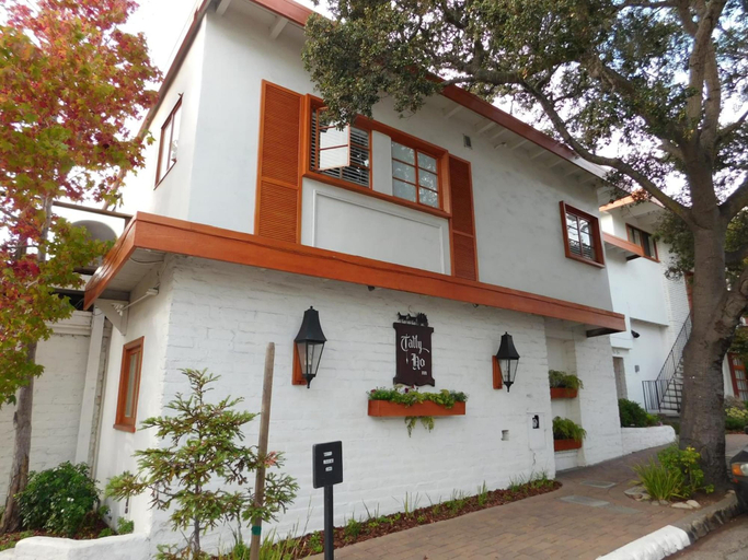 Exterior & Views 2, Tally Ho Inn, Monterey