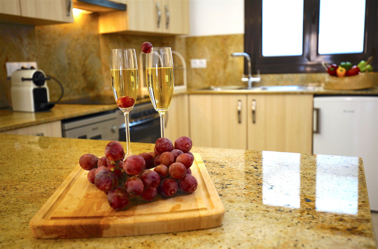 Food & Drinks 5, La Lonja Homes - Turismo de Interior, Baleares