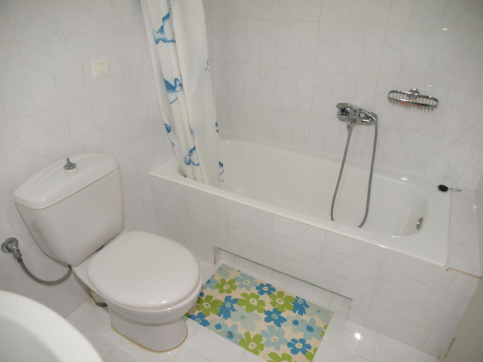 Bathroom 5, Eleftheria Hotel, Crete
