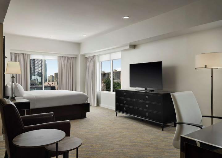 Bedroom 5, The Inn at Penn, A Hilton Hotel, Philadelphia