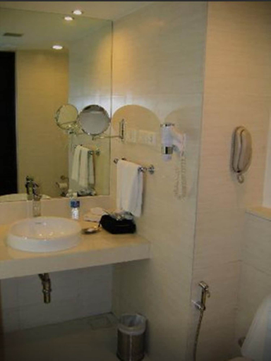 Bathroom 4, Royal Orchid Central Pune, Pune