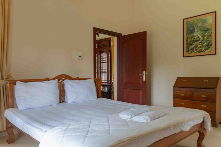 Bedroom 2, Crystal Homestay by Vista Rooms, Kodagu